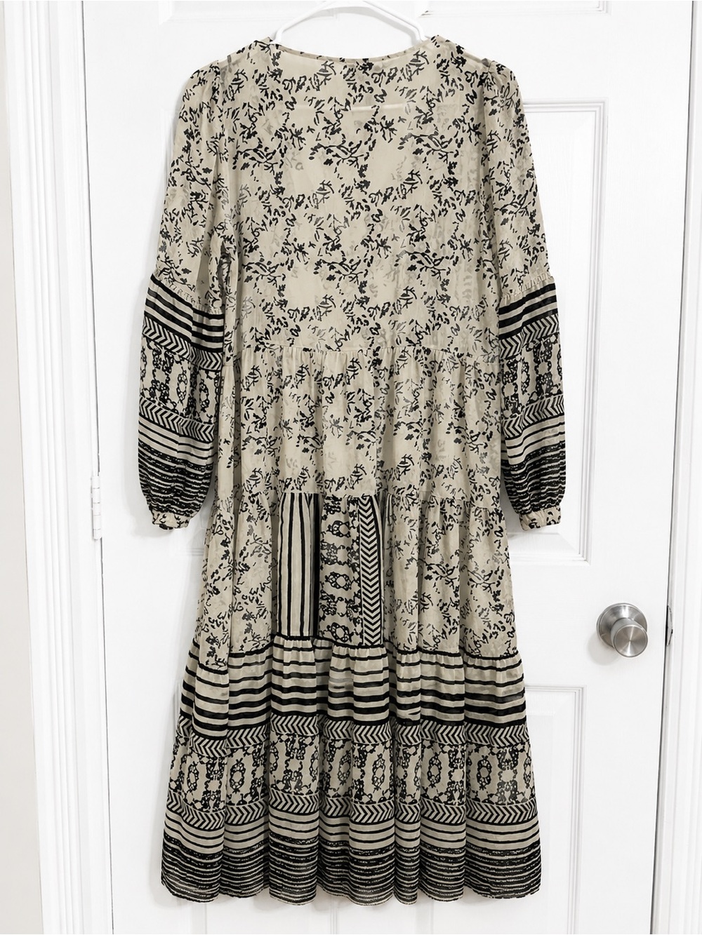 Anthropologie by Anthropologie Dress M 100% Viscose Boho Tiered Midi Tassel - Picture 3 of 15